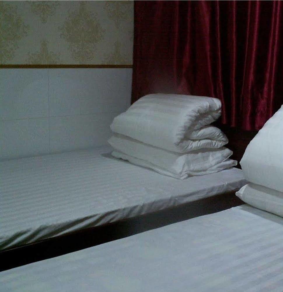 Lung Wa Hotel هونغ كونغ المظهر الخارجي الصورة